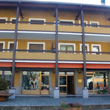Apartament Trilocale In Centro A Chiesa Valmalenco Chiesa in Valmalenco Zewnętrze zdjęcie